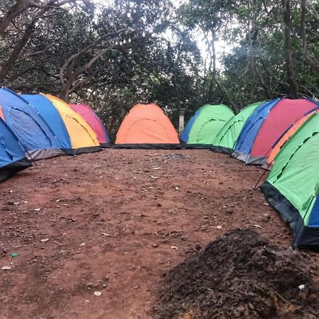 Hotel Hilltone Veg Non Veg Matheran Esterno foto